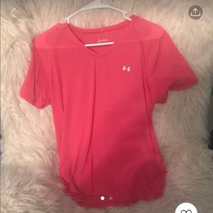 Women’s under Armour T-shirt